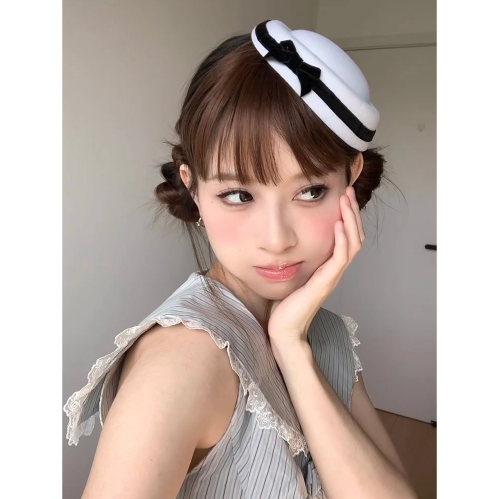 สีดําสีขาวกํามะหยี่โบว์ด้านบนหมวก ชม. หูฟัง เฮปเบิร์น อังกฤษกองทัพเรือเจเคสาวกระโหลกโดมกะลาสีหมวก