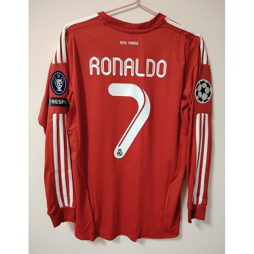 เสื้อบอลแขนยาววินเทจบอร์น-มัดดิด คุณภาพสูง เลียนแบบสไตล์เก่าๆ จาก Ronaldo, Ozil และ Kaka