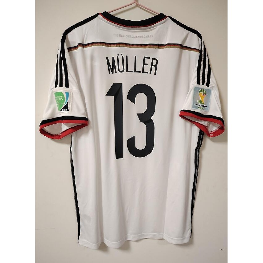 เสื้อฟุตบอลย้อนสมัยปี 2014 จากเยอรมัน คุณภาพสูง พิมพ์ลาย OZIL MULLER GOTZE