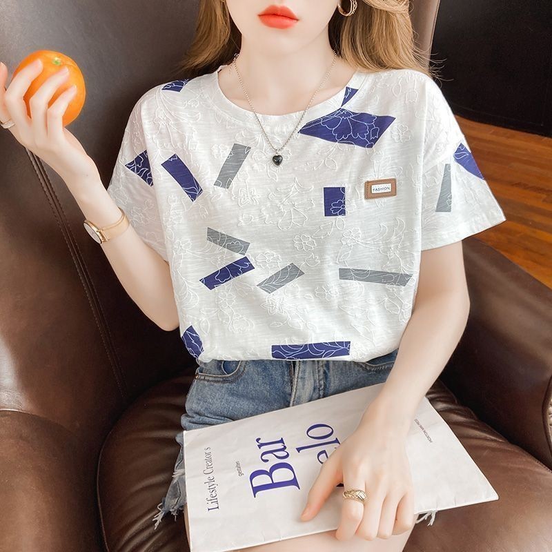 Bee เสื้อผ้าสตรี แขนสั้น เสื้อยืด ins เทรนด์ สไตล์ใหม่ หลวม ขาว ครึ่งแขน เสื้อยืด ท็อปส์S-2XL (จัดส่ง 24 ชั่วโมง) Y32E