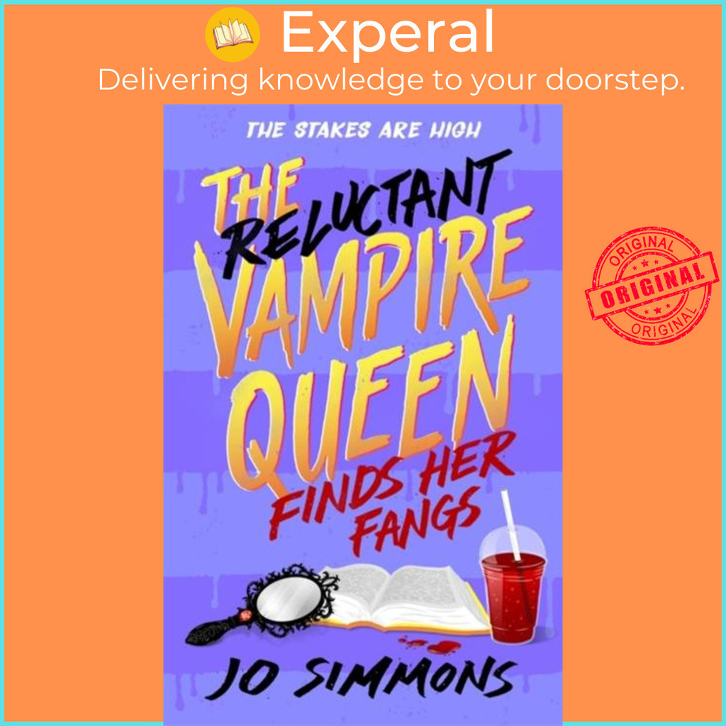 The Reluctant Vampire Queen Finds Her Fangs (The Reluctant Vampire Queen 3) โดย Jo Simmons (ฉบับสหรา