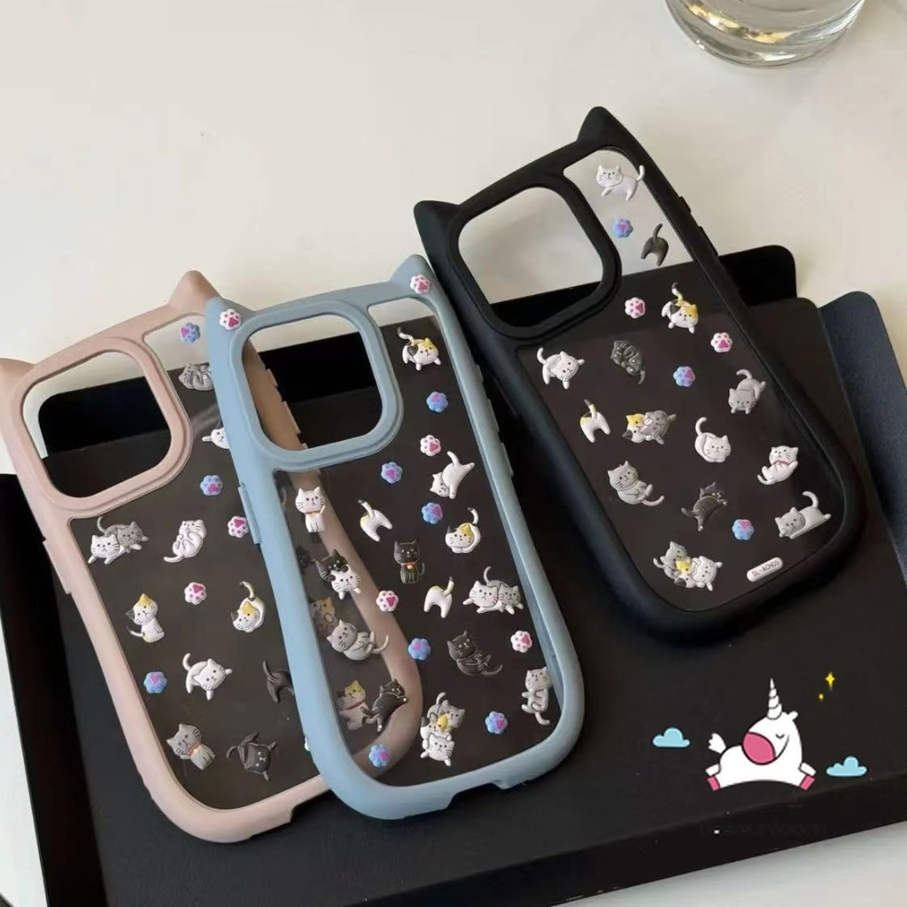การ์ตูนลูกแมว DIY สติกเกอร์ตลกหรูหรา 2 In 1 อะคริลิคสําหรับ IPhone 15 14 12 11 13 Pro Max 11 15 Pro Max หูแมวน่ารัก Simple Candy สีทึบโปร่งใสปกอ่อน