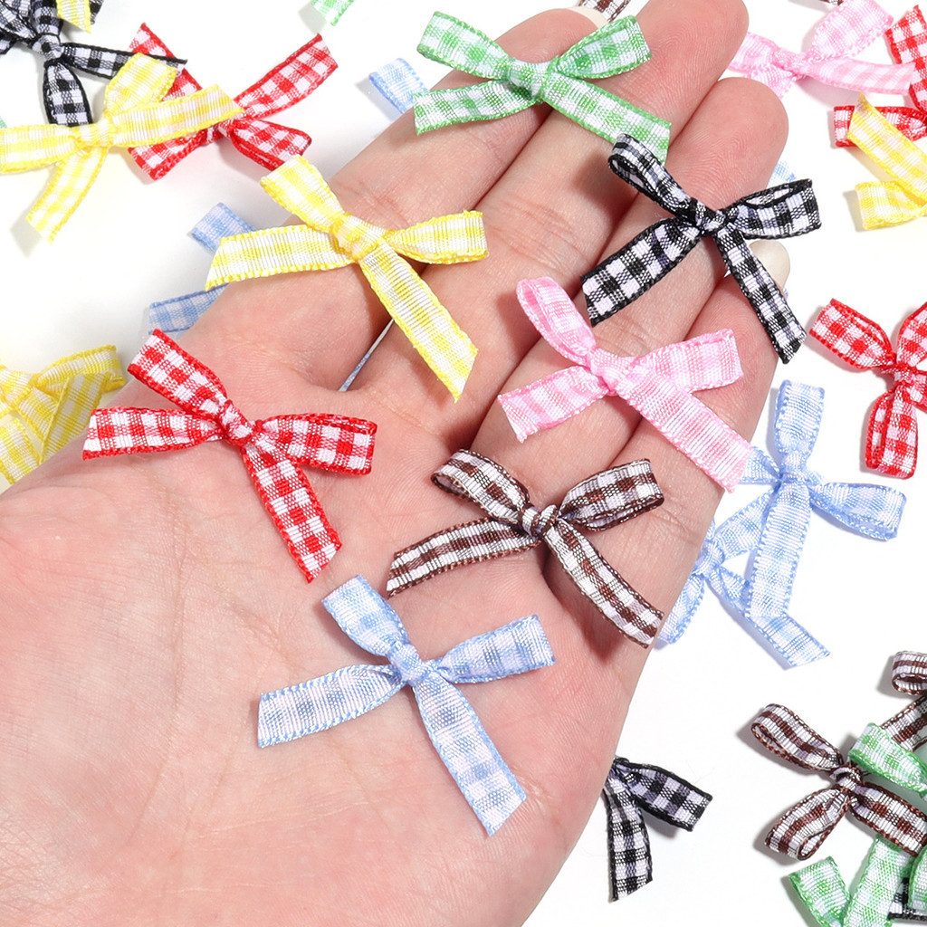 50ชิ้น/แพ็คสก็อตที่มีสีสันโบว์แฮนด์เมดกิ๊บติดผมรองเท้าหมวกอุปกรณ์เสริมเสื้อผ้าอุปกรณ์เสริม