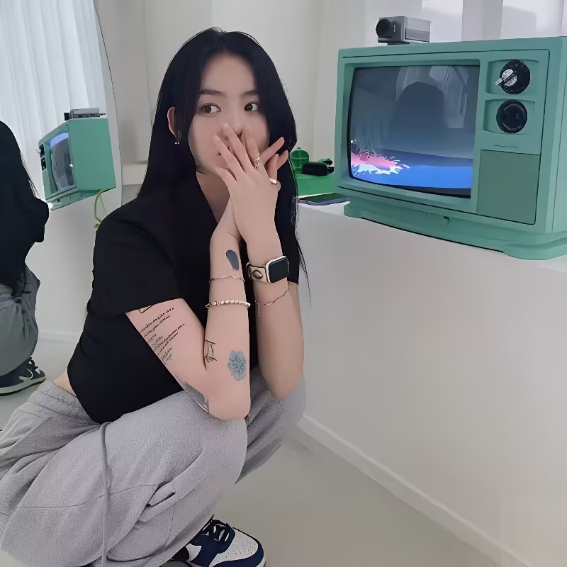 Thumbnail 8