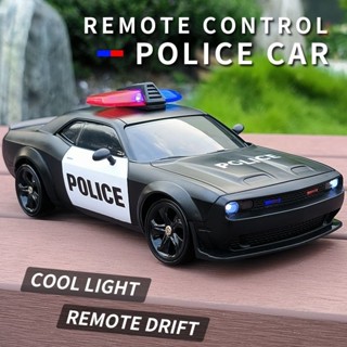 4WD RC Remote Drift รถตํารวจ Dodge Toyota รถรุ่นของเล่นรีโมท…