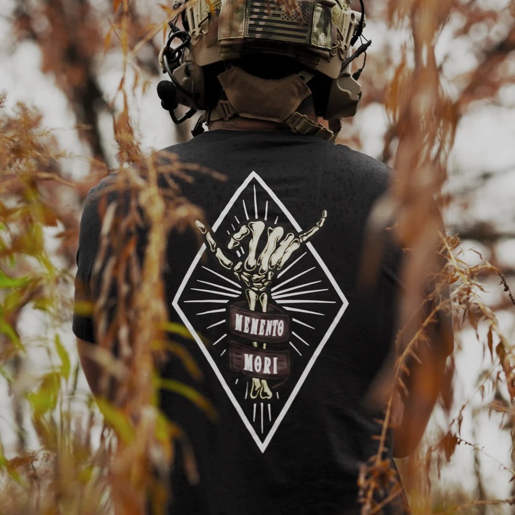 ฤดูร้อนใหม่ชุดยุทธวิธี  Gesture OK พิมพ์ผู้ชายลูกเรือคอ Tough Guy 100% เสื้อยืดผ้าฝ้ายคุณภาพสูง 0317