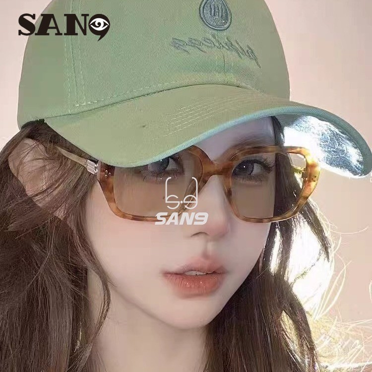 【 ขายส ่ งสนับสนุน 】COD (San9)2024 แว ่ นกันแดดระดับพรีเมียม GM ใหม ่ กรอบแว ่ นตาป ้ องกันแสงสีฟ ้ าสําหรับผู ้ หญิง