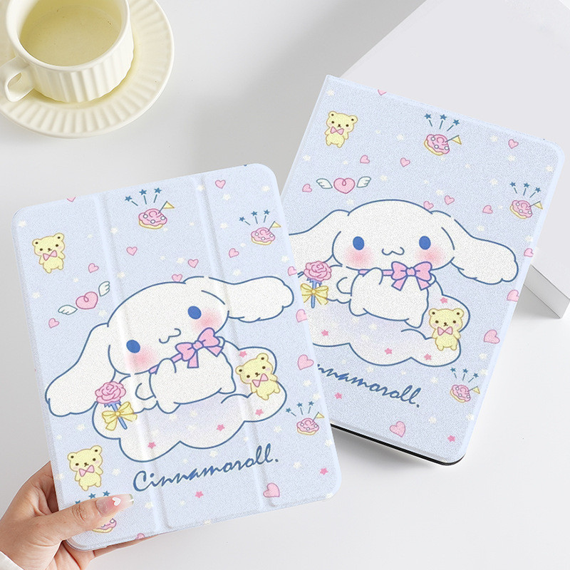 เคส iPad พร้อมช่องเสียบปากกาสําหรับ iPad Air4 Air5 10.2 นิ้ว Gen10 5th 6th Air 3 Mini4 5 2018 หมีน้อย Rose Love Cinnamoroll วัสดุผ้าไหม iPad Pro 11 ฝาครอบ