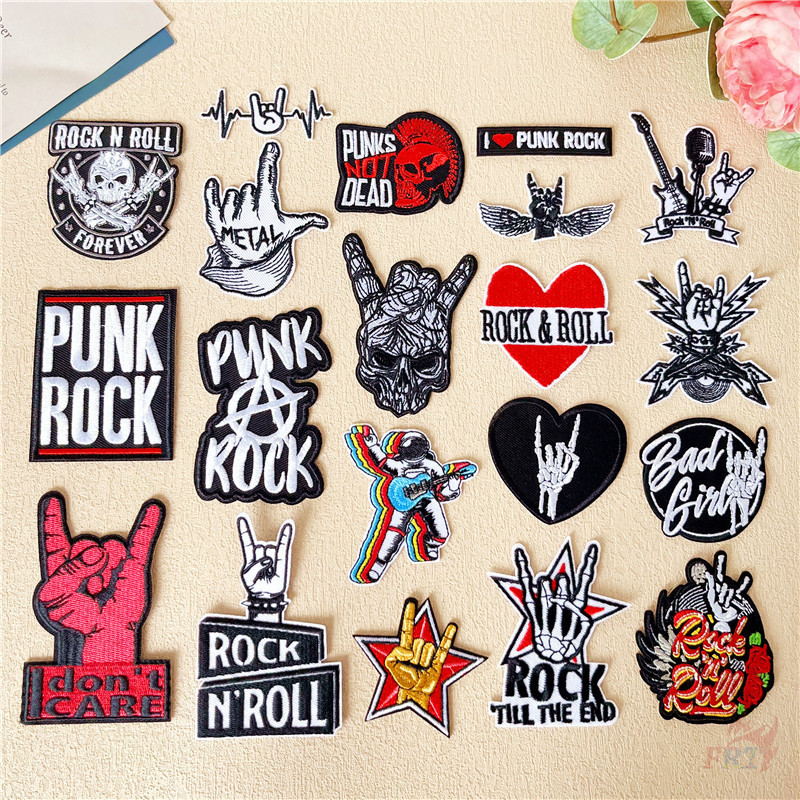 ♥ Rock N Roll - Punks Not Dead Iron-On Patch ♥ 1 ชิ้น Metal-Rock Gesture DIY เย็บบนเหล็กบนป้ายแพทช์