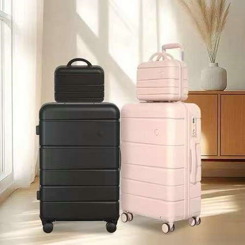 【สต็อกไทยพร้อมส่ง】กระเป๋าเดินทาง 14/20/24/28นิ้ว กระเป๋าลาก หิ้ว ครบเซ็ต น้ำหนักเบา ความจุขนาดใหญ่