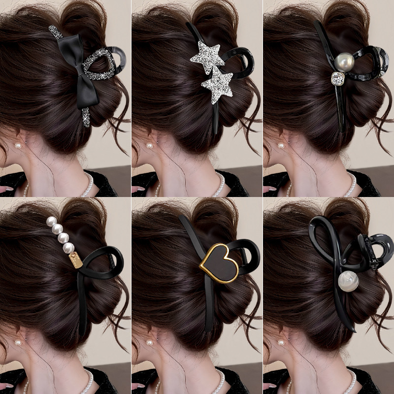 คลิปคว้าสีดําหญิงปริมาณมากคลิปฉลามขนาดใหญ่