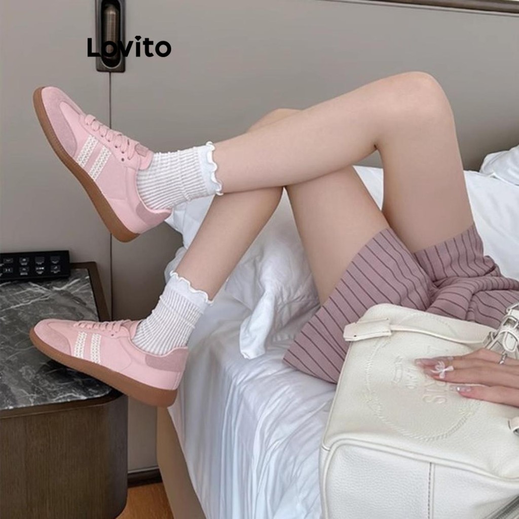 Lovito รองเท้าผ้าใบเย็บลูกไม้ธรรมดาสำหรับผู้หญิง LFA43680