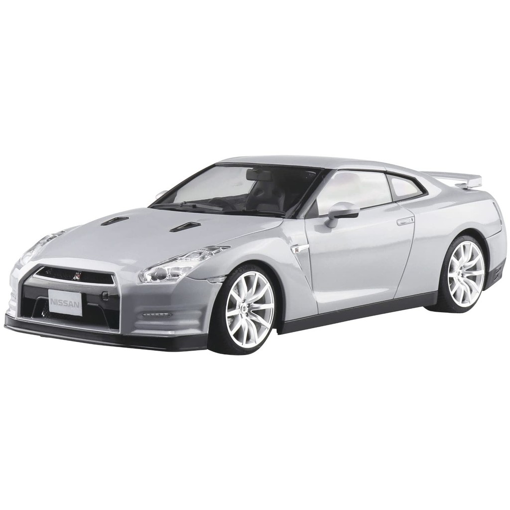 Aoshima Bunka Model Co. 1/24 Pre-painted Model Series Nissan R35 GT-R 2014 Ultimate Metal Silver Pai