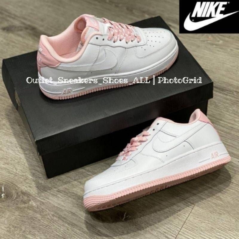 Nike Air Force 1 รองเท้าผ้าใบ สีขาว สีชมพู