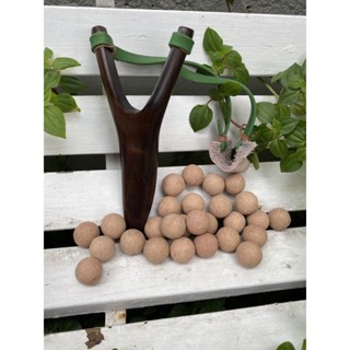 Gold หนังสติ๊ก ไม้มะค่าก้นงอน ทรงกลม แถมลูกดินประมาณ 100 ลูก