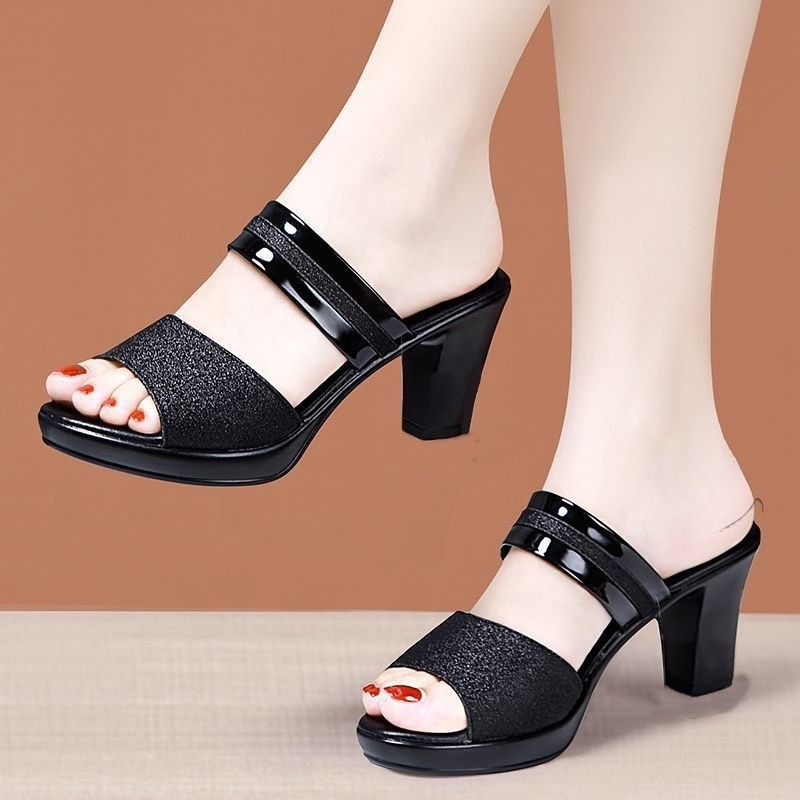 รองเท้าส้นสูงพร้อมส่ง รุ่นฮิตพร้อมส่งสินค้าอยู่ไทยค่ะ TP469