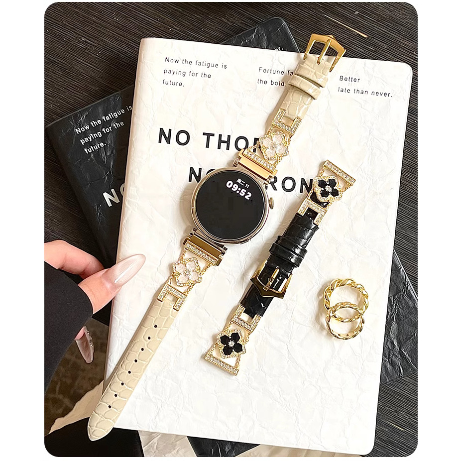 Luxury Clover Watch Strap Compatible For Huawei watch GT 6 สาย Huawei watch GT 5 Pro Strap huawei gt6 สาย huawei gt5 strap GT2/GT3/Huawei GT4 Strap Redmi watch 5 Lite สาย Redmi watch 5 Active Strap / Amazfit bip 5 pro /GTS3/gts2 / Amazfit GTR 4 สาย ราคา ถูกที่สุด ดีลบีเคเค แกลเลอรีภาพที่ 4