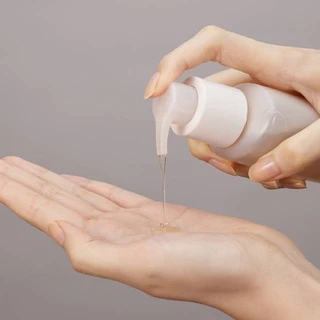 ของแท้/ส่งไว Sulwhasoo Gentle Cleansing Foam 50 ml.โฟมที่เข้มข้นเนียนนุ่ม ขจัดสิ่งสกปรกได้ดี มีกล่อง