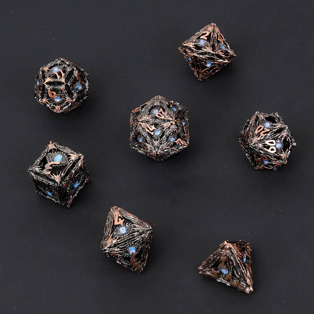 7 Pcs Hollow Metal Dice Polyhedral Dragon Eye D&D Dice Set Party Board Game Supplies Role Playing Ga