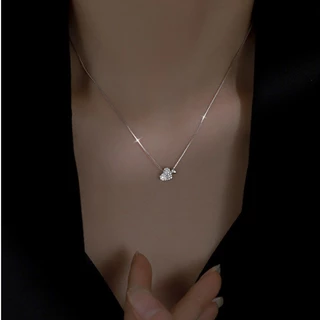 925 เงินเพทายรักสร ้ อยคอผู ้ หญิงคุณภาพสูง Clavicle Chain อุปกรณ ์ เสริมของขวัญขายส ่ ง