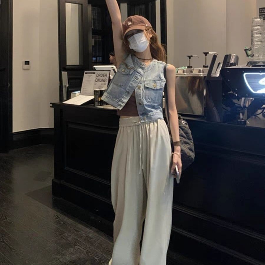 Retro เสื้อกั๊กยีนส์สั้นเสื้อกั๊กแจ็คเก็ตผู้หญิงฤดูร้อน Simple All-Match สไตล์ใหม่ด้านนอกหลวมเสื้อกั๊กแขนกุดอินเทรนด์ - รูปที่ 3