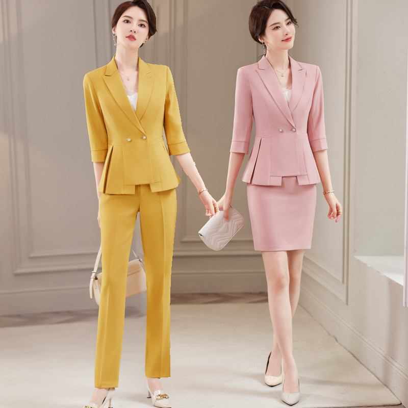 ชุดทำงานใหม่สำหรับร้านเสริมสวยปี 2025 ชุดทำงานมืออาชีพ ชุดสูทหรูหรา เสื้อเบลเซอร์สีชมพู สไตล์บางสำหรับผู้หญิงฤดูใบไม้ผลิและฤดูร้อน