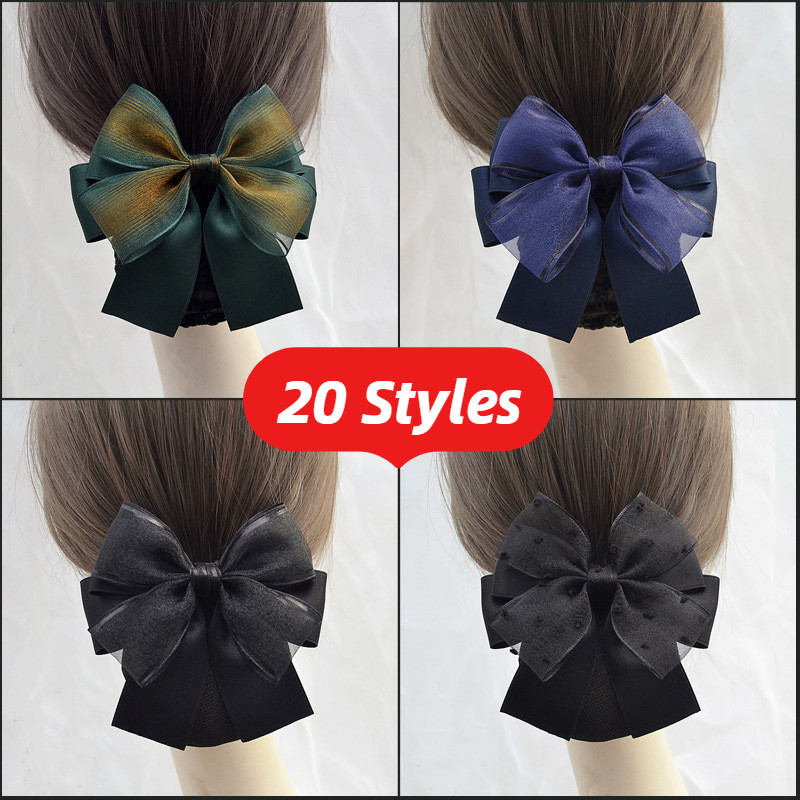 อาชีพผู้หญิงบุญตาข่ายคลุมผมทํางานผูกผมโบว์ของผู้หญิงมืออาชีพผูกผมเครื่องประดับผม