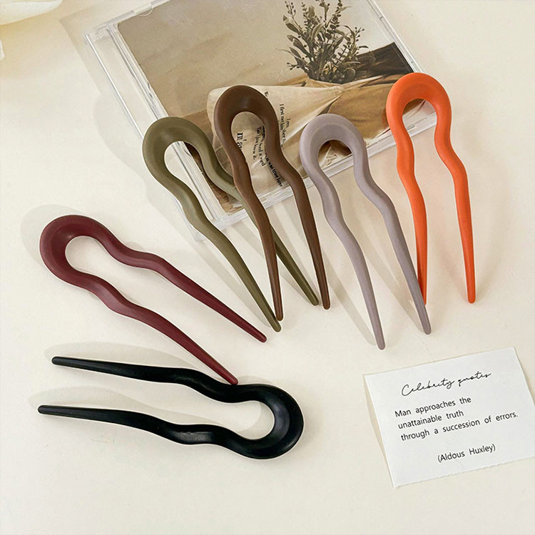 กิ๊บติดผม รูปตัว U สไตล์โมเดิร์น ระดับไฮเอนด์ เรียบง่าย สําหรับผู้หญิง