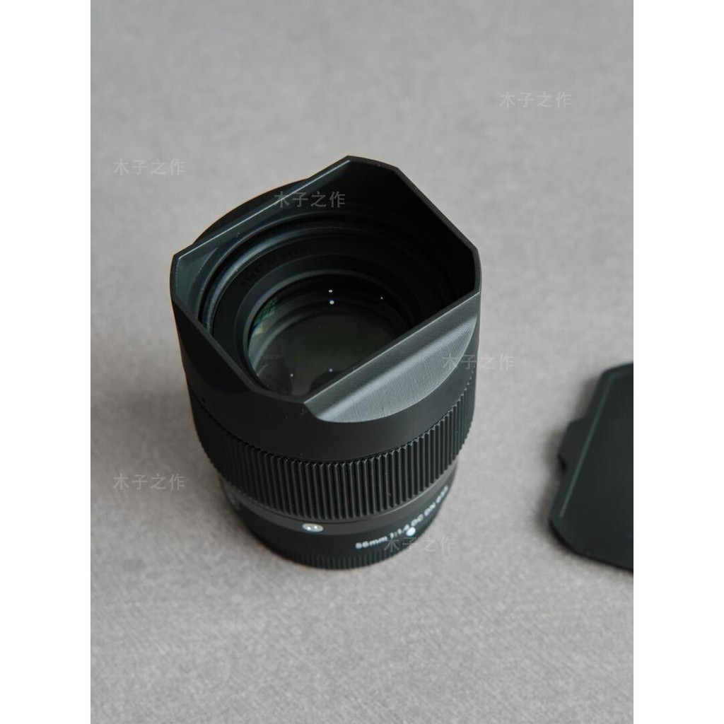 Sigma Sigma 56mm F1.4 DC Hood เครื ่ องดูดควันทรงสี ่ เหลี ่ ยม