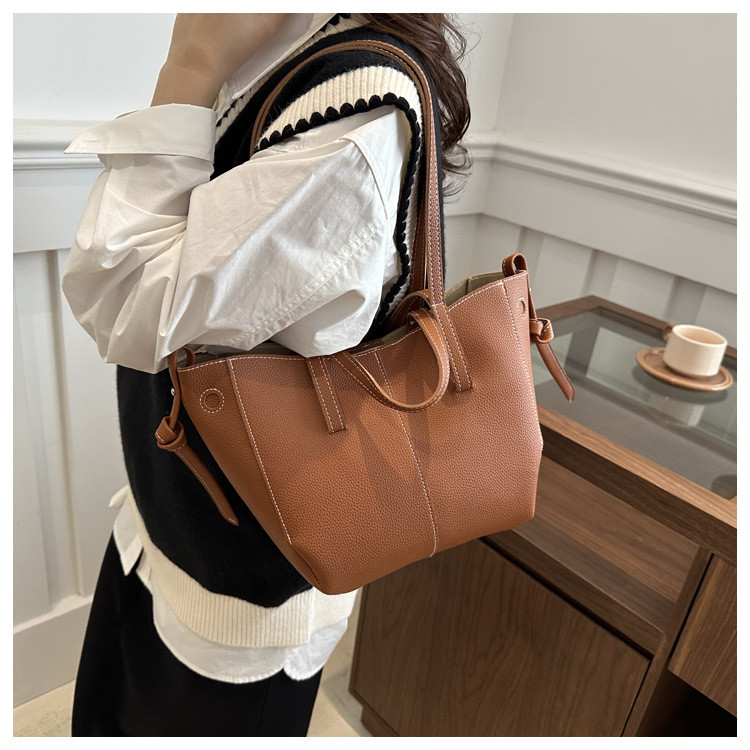 Mousoon Urban Wings Simple PU Leather Bucket Bag Magnetic Snap Closed Design