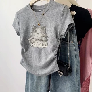 เสื้อยืดไหล่แมว สีดำ แขนสั้น สำหรับผู้หญิง ฤดูร้อน ดีไซน์ใหม่ ดีไซน์เก๋ ทรงสลิมฟิต เสื้อครอป เหมาะสำหรับผู้หญิง