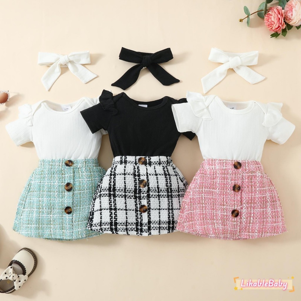 ชุดเด็กทารกหญิง 3 ชิ้น Ruffles แขนสั้น  เสื้อคลุมหลวมๆ และแถบคาดศีรษะกระโปรงปุ่มพิมพ์ลายลายสก๊อต
