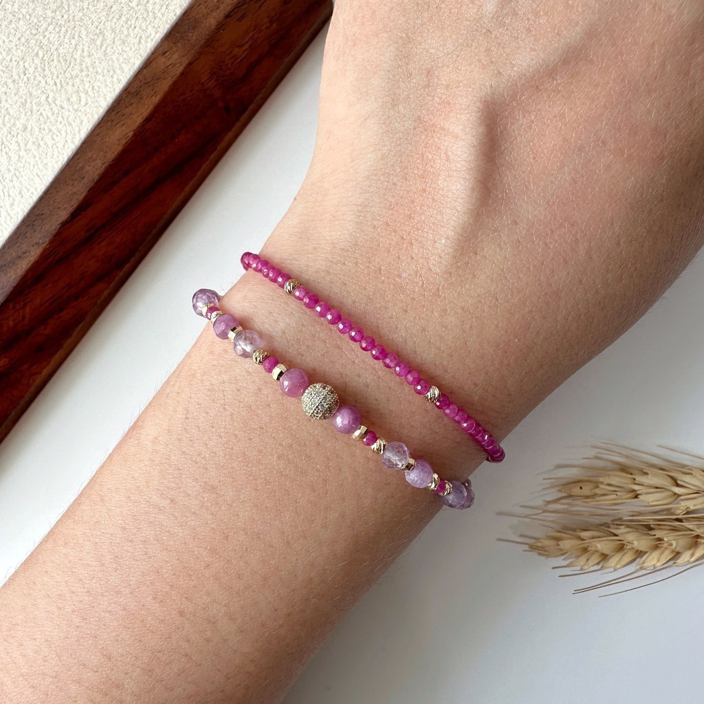 L16 : July Birthstone - Ruby & Lavender Amethyst (2 & 4mm)