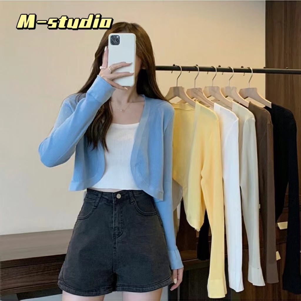 Maze⭐️พร้อมส่ง⭐️เสื้อคลุมผ้าไหมพรม แขนยาวผ้าเรย่อน เนื้อนุ่มใส่สบายแฟชั่นผู้หญิง เสื้อคลุมกันแดดแขนยาว(129-1)
