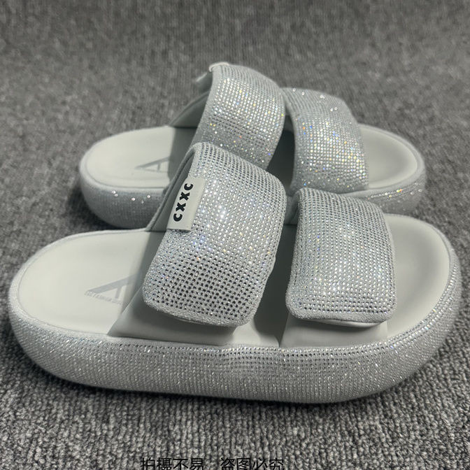 2024 ฤดูร้อนสไตล์ใหม่ Small Man 7 มัฟฟินด้านล่าง Rhinestone Flip-Flops ผู้หญิง Casual All-Match หนา Soled ของแท้หนัง Slipp