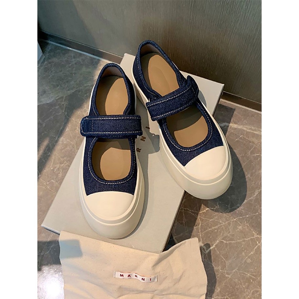 ขายร้อน!รองเท้าผ้าใบน่ารัก Big Toe All-Match รองเท้าผ้าใบ Velcro แบนหนาSoled Mary Jane รองเท้าผู้หญิงฤดูร้อน