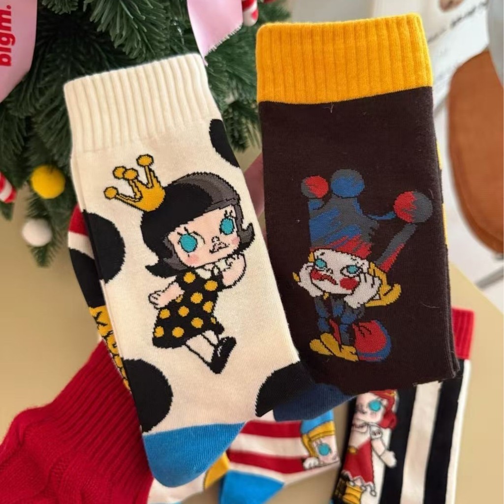 2025 ฤดูใบไม้ผลิใหม่ถุงเท้าเกาหลีรุ่นการ์ตูนแมวหญิงกลางหลอดถุงเท้าน่ารัก เตรียมใจ สไตล์ผ้าฝ้ายถุงเท้าหญิง ระบายอากาศได้