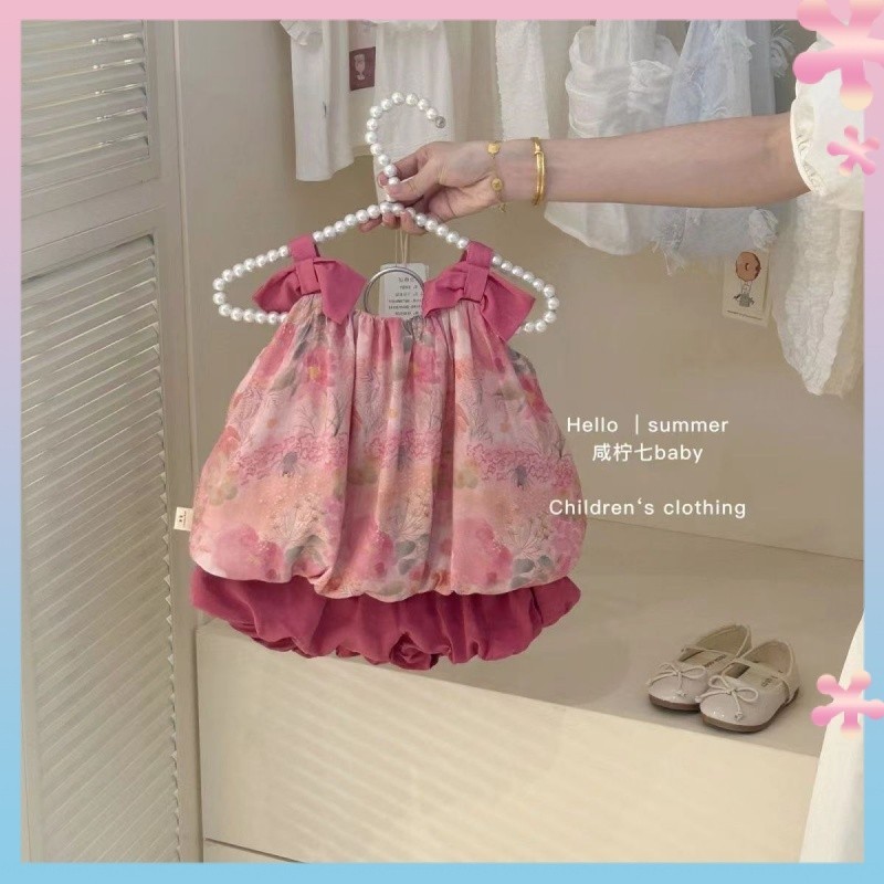Girls' summer suits2024Summer New Sweet Baby Floral Bow Suspenders Bud-Waisted Shorts Two-Piece Set