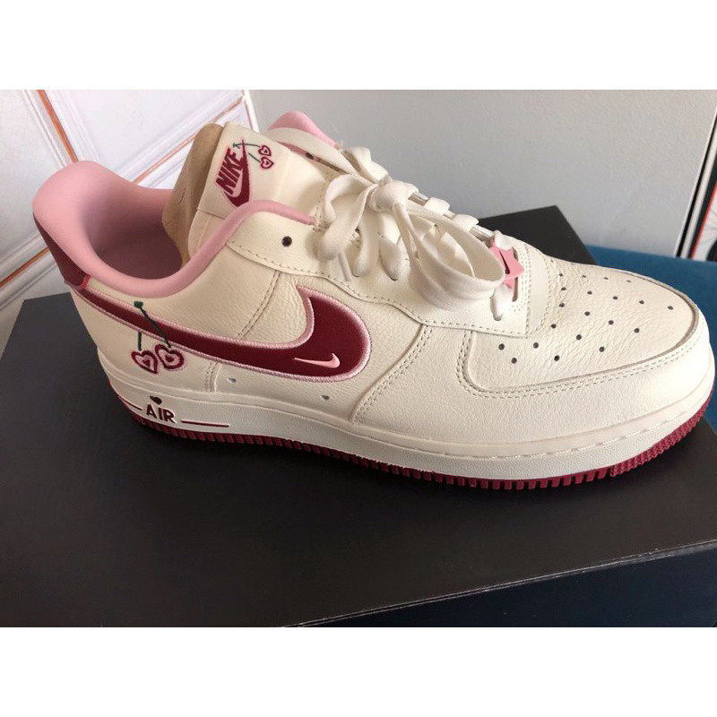 Nike Air Force 1 low VALENTINE 'S DAY ( ไซส ์ 36-40 )
