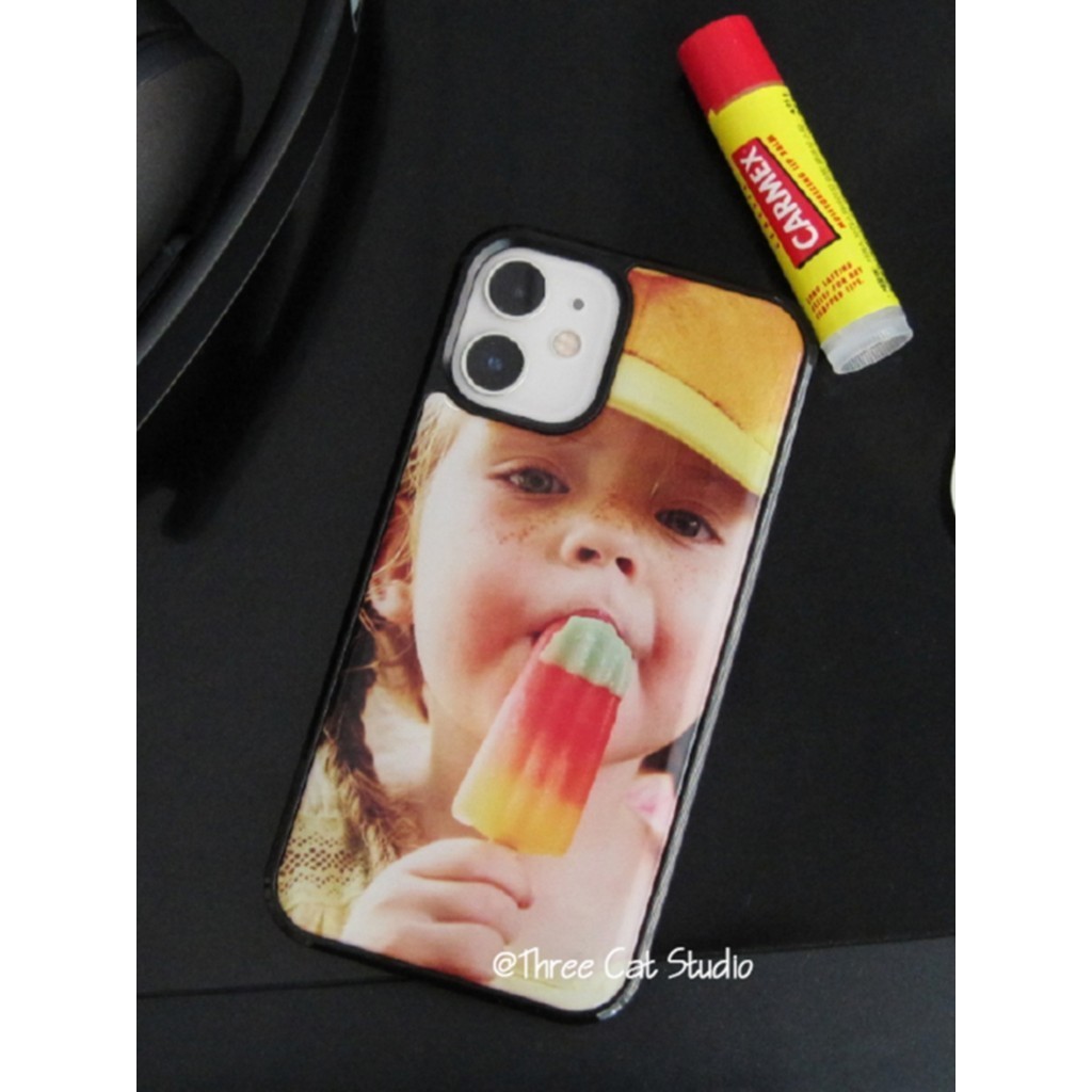 เกาหลี ins กิน IceCream สาวจักรวาลรูปแบบเคสโทรศัพท ์ สําหรับ iphone15promax/15pro/14promax/13/12/11/xsmax กรณี XR ฝาครอบขอบสีดํา