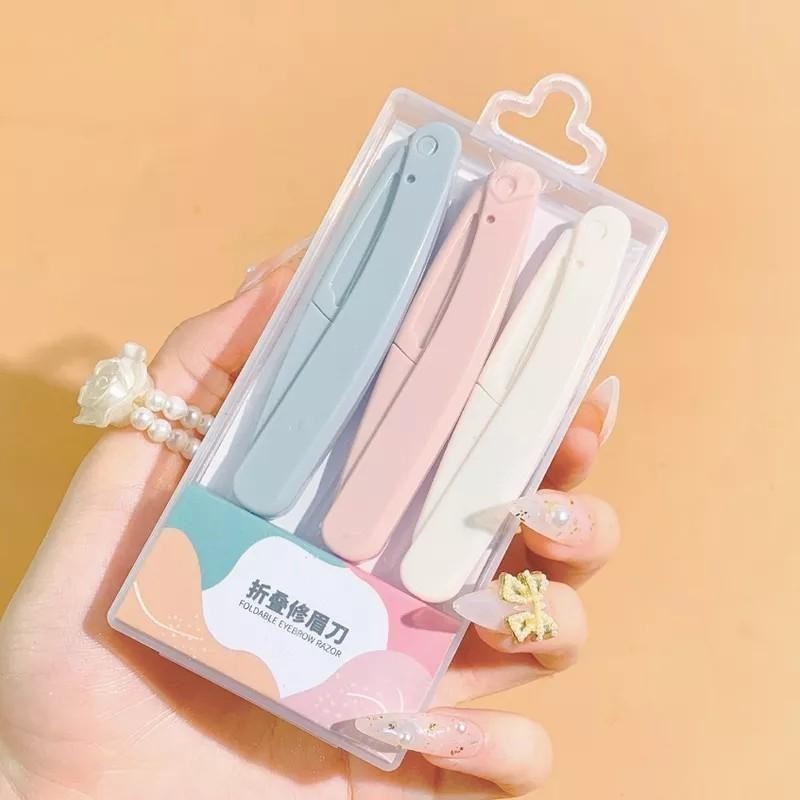 ที่กันคิ้ว3ชิ้น คม ทรงสวย จับถนัดมือ 1แพ็คมี3ชิ้น ที่กันคิ้ว มีดโกนแต่งคิ้ว กำจัดขนคิ้ว เครื่องตกแต่งคิ้ว