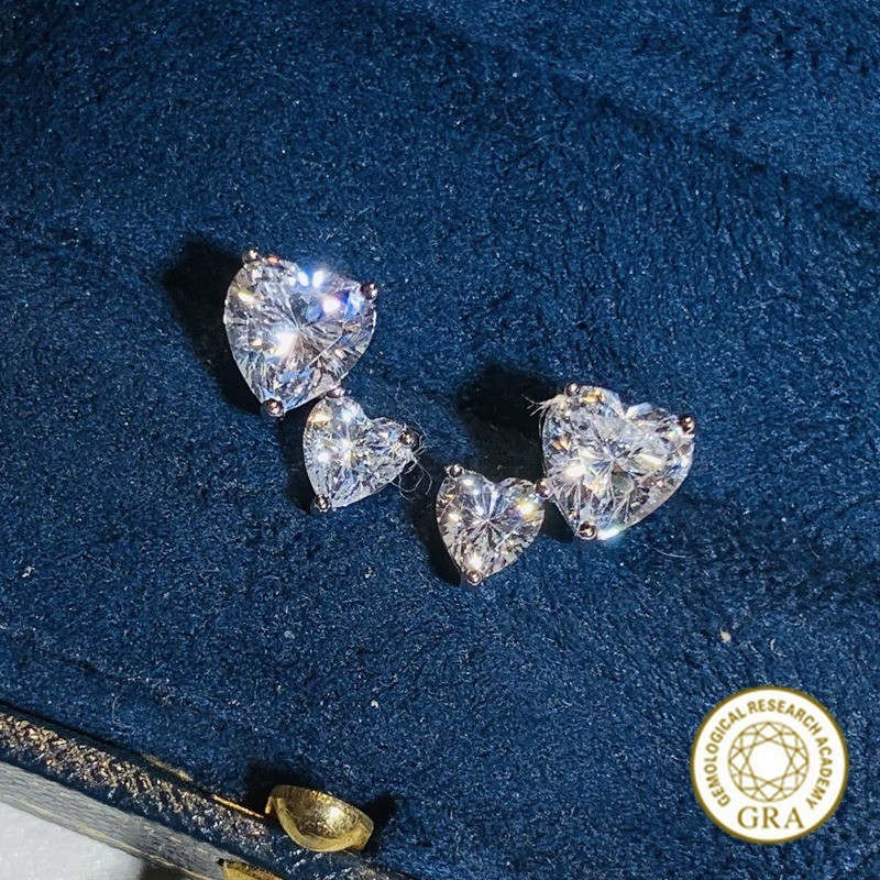 [ใบรับรอง Gra ฟรี] ต่างหู Moissanite รักคู่ส่องแสงแฟชั่นหวาน