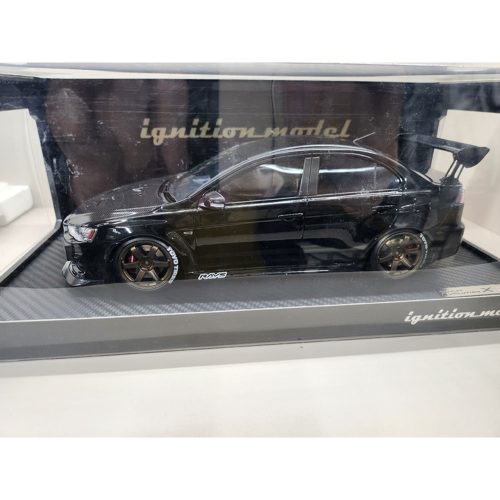 Ig Mitsubishi evo10 1: 18 High-End Resin Car Model Black Carbon Cover te37 Golden Wheel Brand New Or