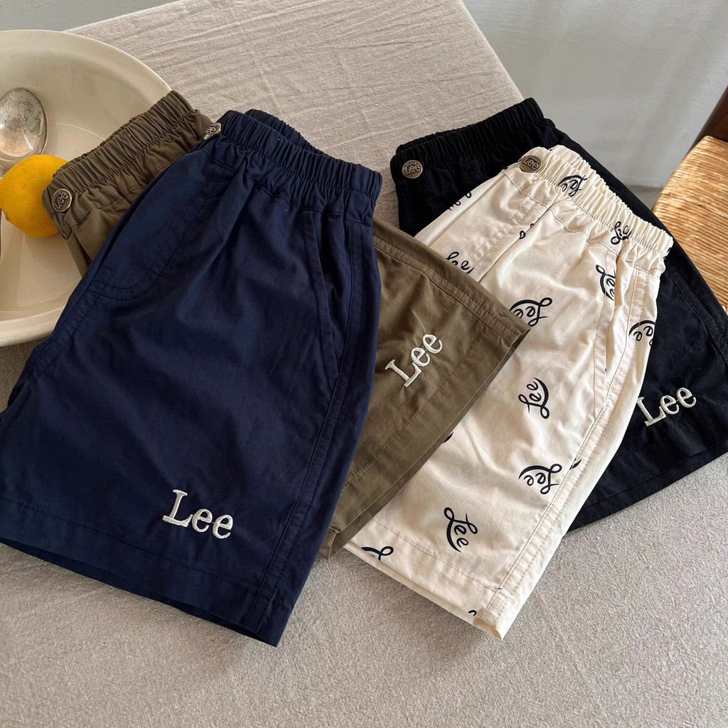กางเกงขาสั้นเด็กชายผ้าฝ้ายแท้ ปักตัวอักษร กางเกงห้าจุดฤดูร้อนใหม่