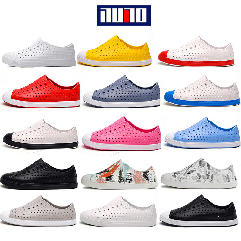 NUNO🚚พร้อมส่ง🚚รองเท้าคนหัวครัว รองเท้ายางแบบสวม ใส่ลุยน้ำ ได้ทั้งผู้ชายและผู้หญิง ขนาด 36-45 WF0028