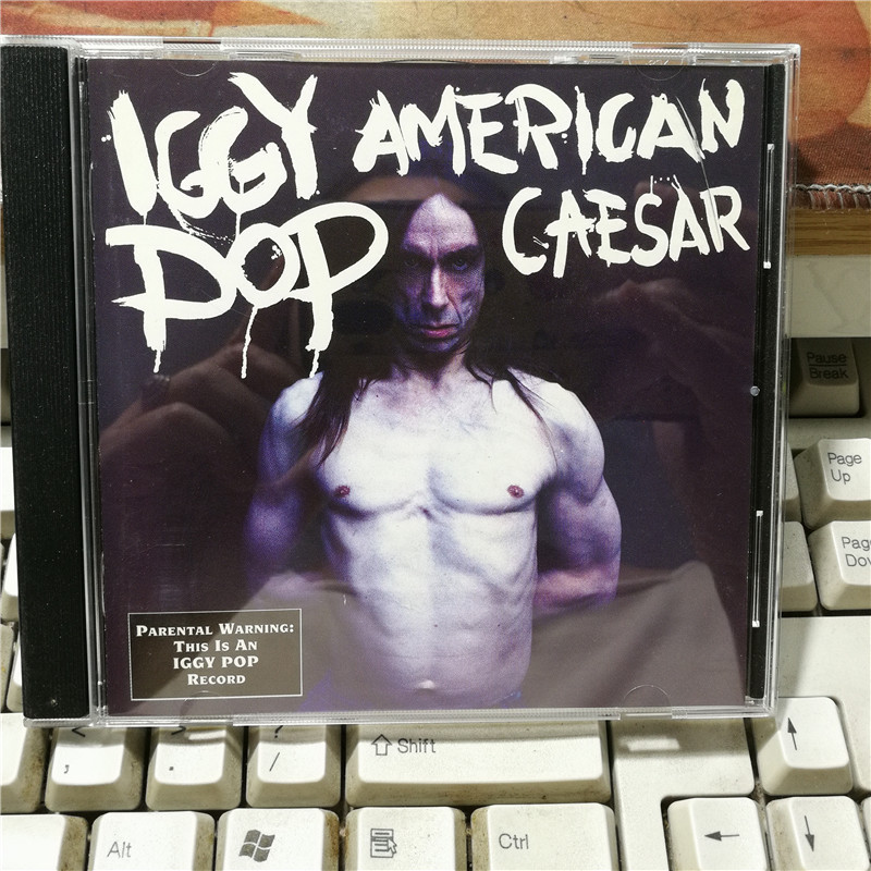 W22830:Iggy Pop – อเมริกันซีซาร์