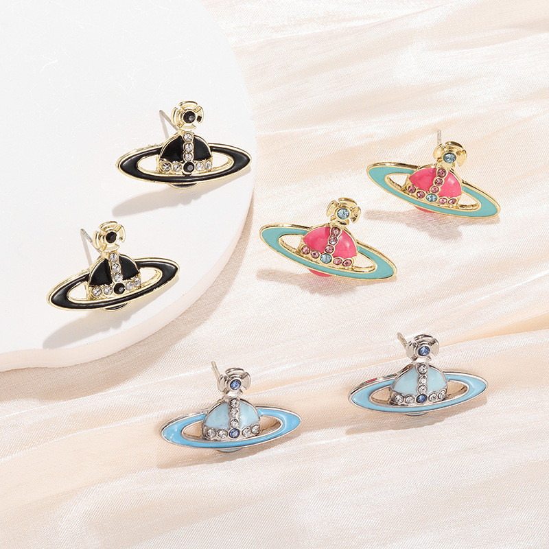 Weiwei 'an Xiempress Dowager Earth Star แหวนเคลือบต ่ างหูมุกหญิง Niche Design High Class Elegant Socialite ต ่ างหู