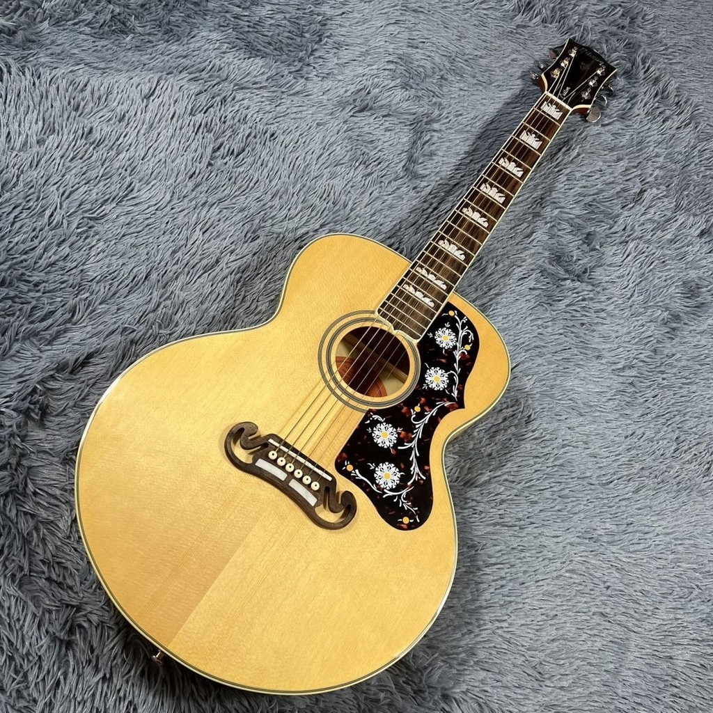 Gibson J-200 J200 กีตาร ์ อะคูสติก Solid Spruce ไม ้ ธรรมชาติ 42 นิ ้ วกีตาร ์ มืออาชีพ