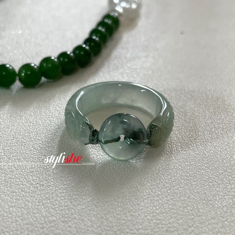 หยกโดนัทแหวนสําหรับผู ้ หญิงแฟชั ่ นจีนเลียนแบบหยกเครื ่ องประดับ 2024 แหวนใหม ่ - รูปที่ 4