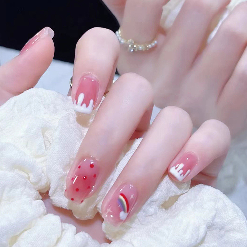 เหมือนฝัน หวาน เล็บปลอม บลัชออนสีรุ้ง เล็บเลอะ ชิ้น เนื้อสด เล็บปลอม